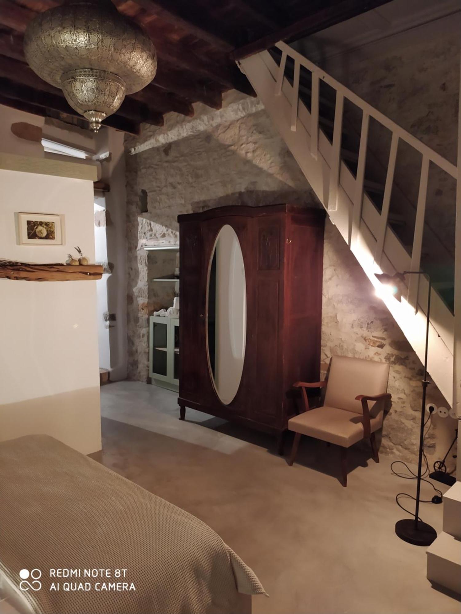 Latmos 1860 Skála Quarto foto