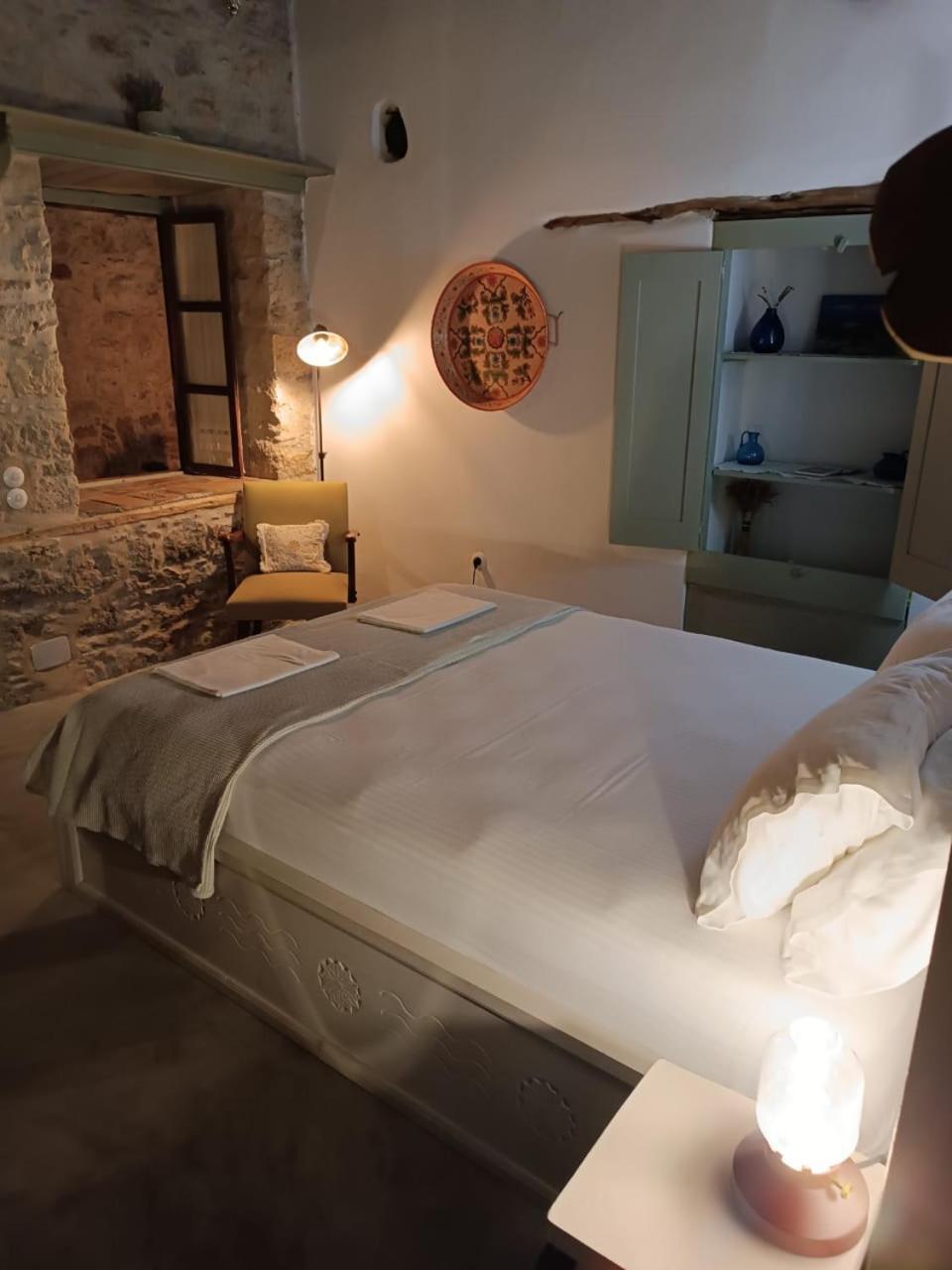 Latmos 1860 Skála Quarto foto
